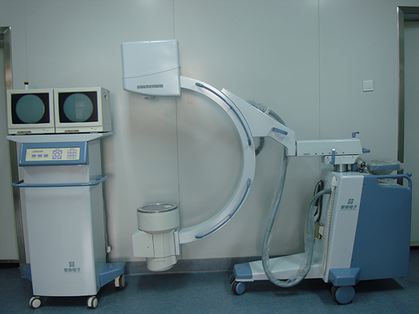 手术室(图1)